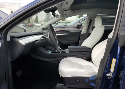 2023 Tesla Model Y z USA, uszkodzony, nr VIN 7SAYGDEE5PF632968
